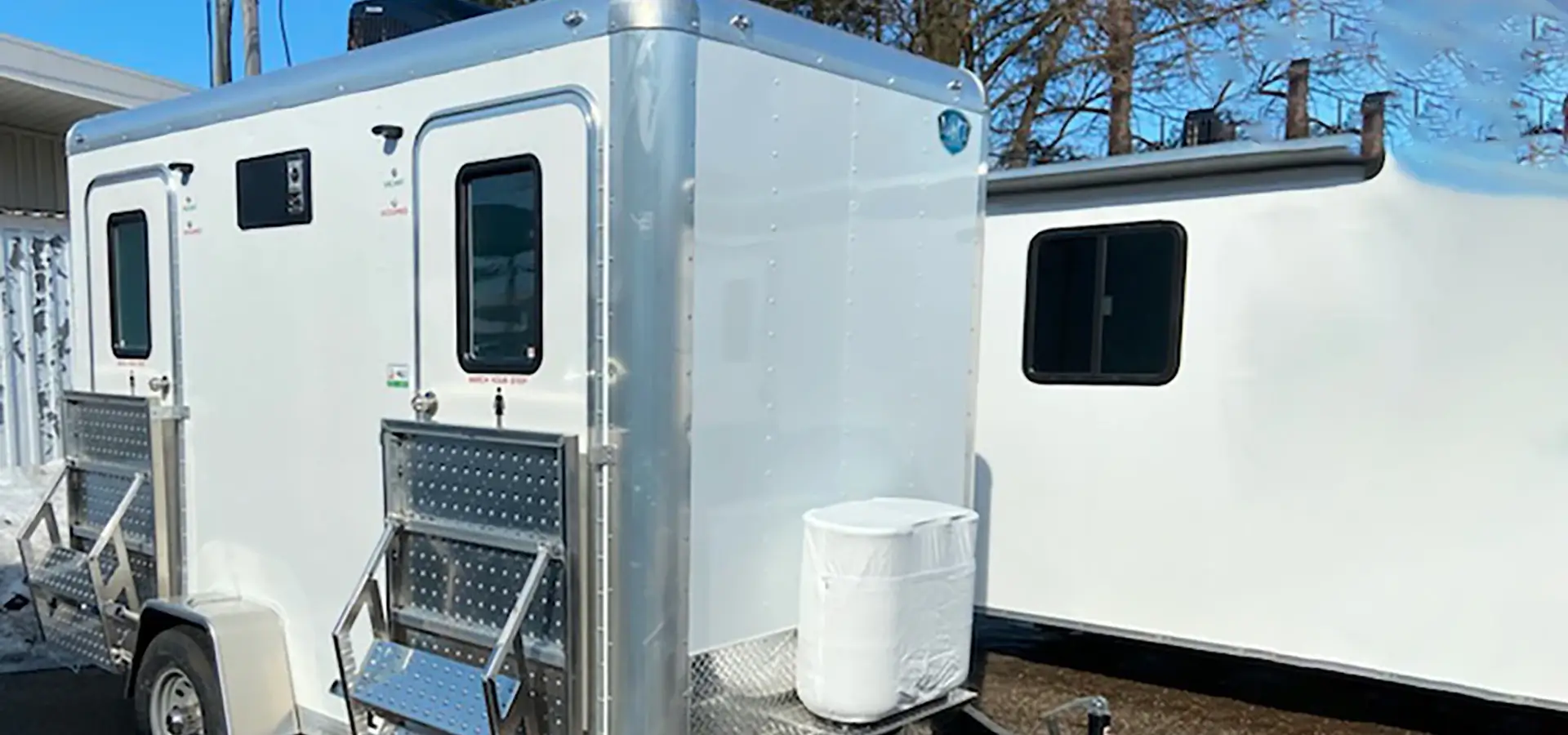 portable bathrooms buffalo